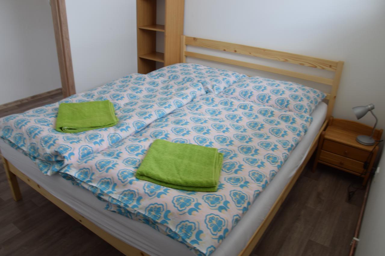 Penzion Na Samotách Apartment Jindřichŭv Hradec Ngoại thất bức ảnh